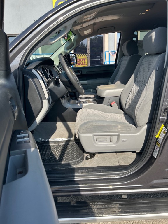 2011 Toyota Tundra Image 8