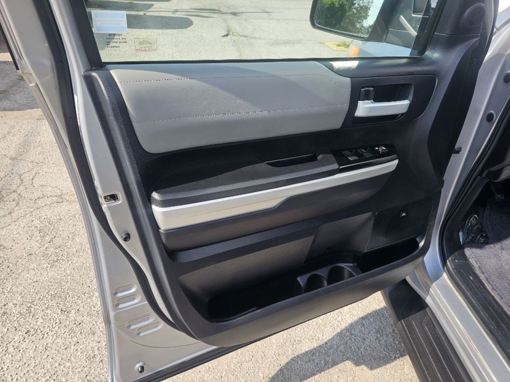 2014 Toyota Tundra Image 13