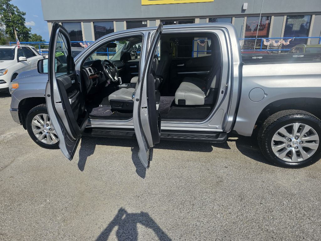 2014 Toyota Tundra Image 15