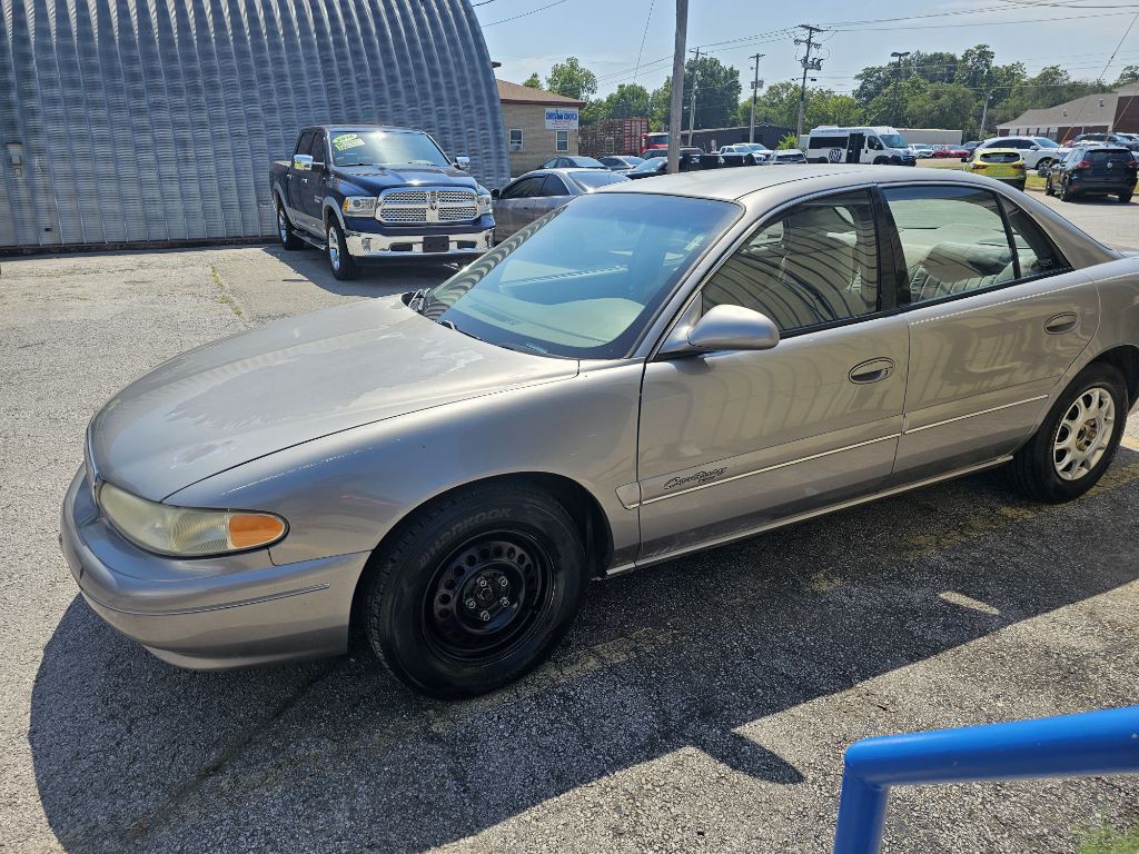 1997 Buick Century Image 2