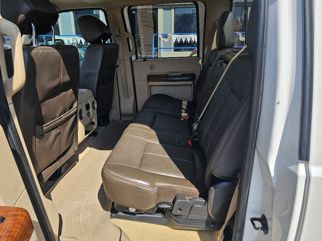2015 Ford F-250 Image 29