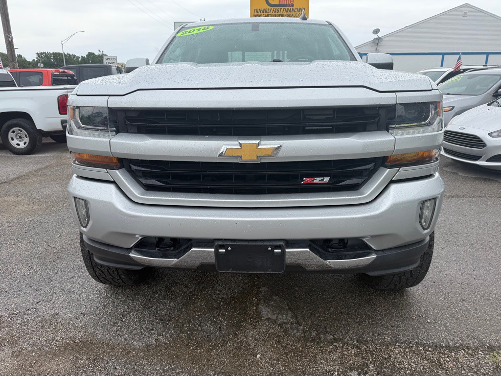2018 Chevrolet Silverado 1500 Image 2