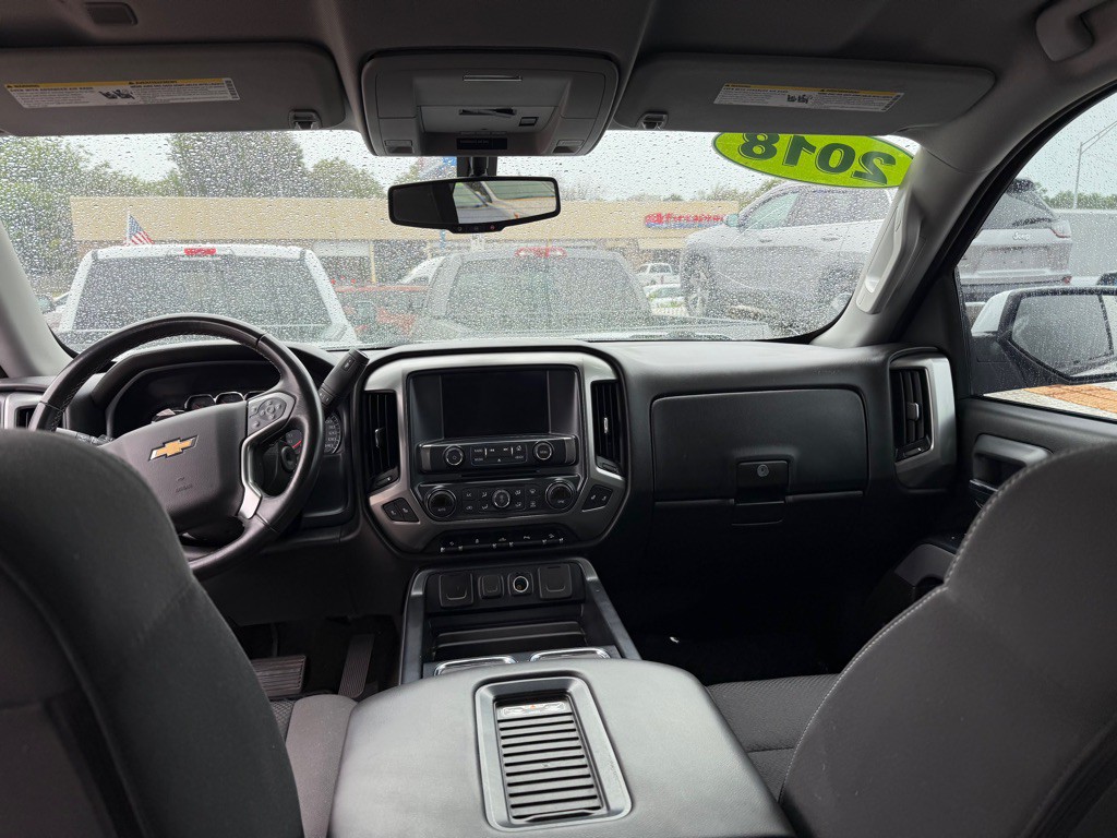 2018 Chevrolet Silverado 1500 Image 7