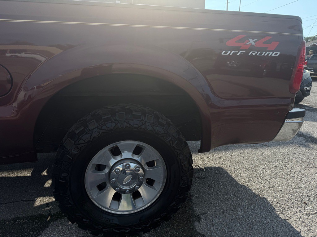 2009 Ford F-250 Image 11