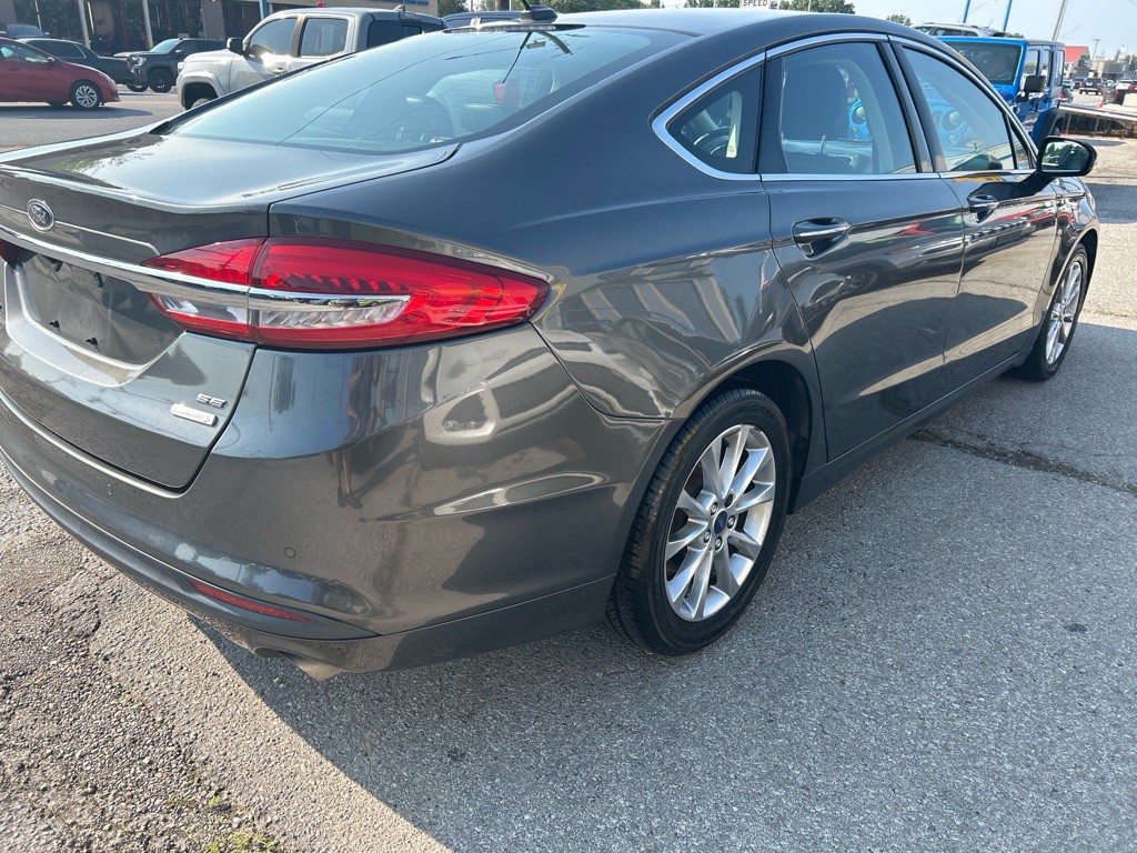 2017 Ford Fusion Image 6