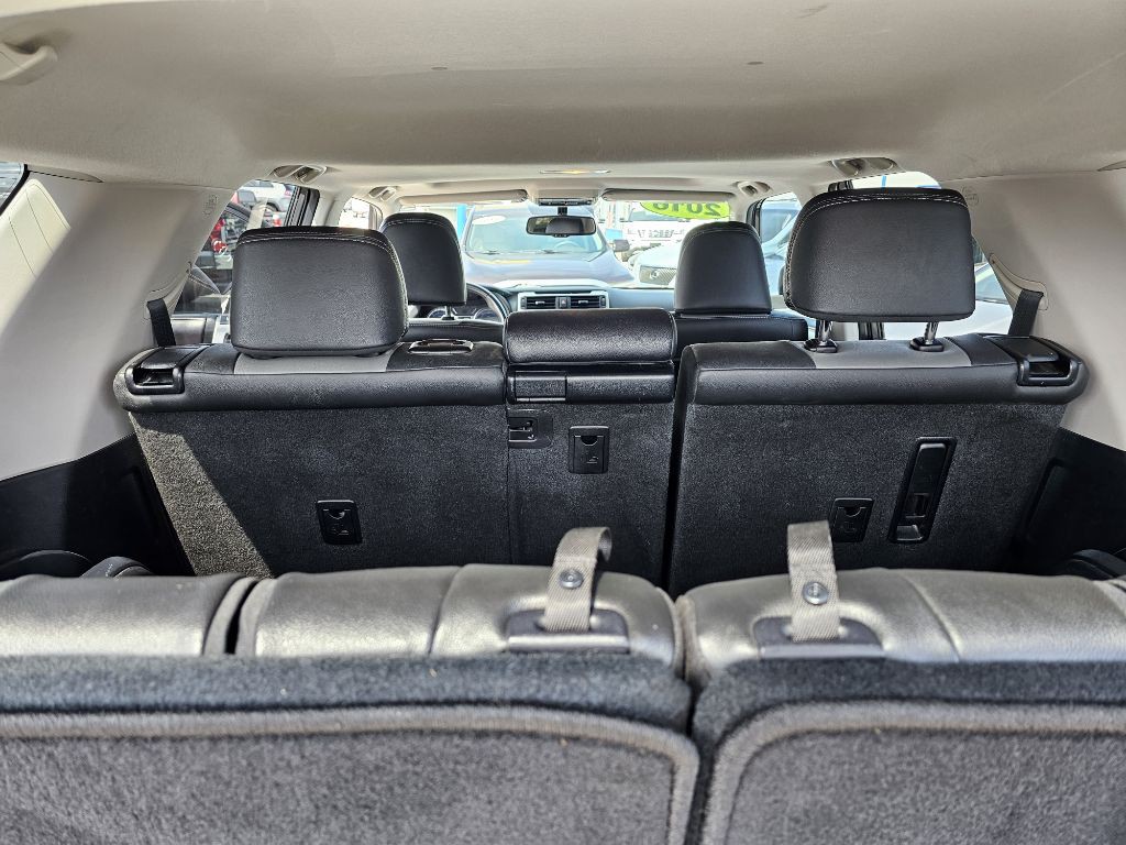 2016 Toyota 4Runner Image 13