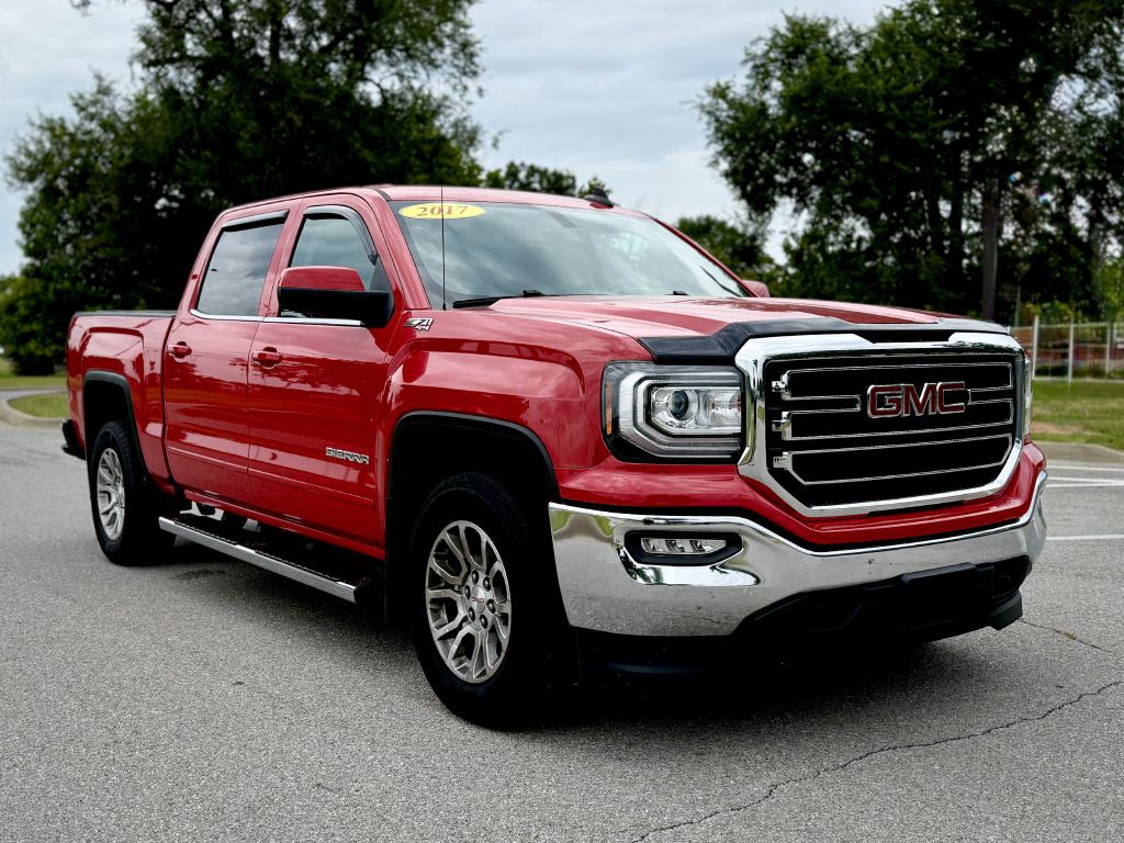 2017 GMC Sierra Image 1