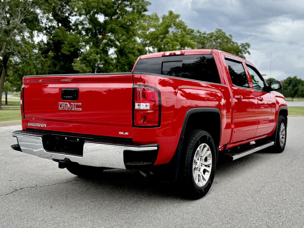 2017 GMC Sierra Image 4