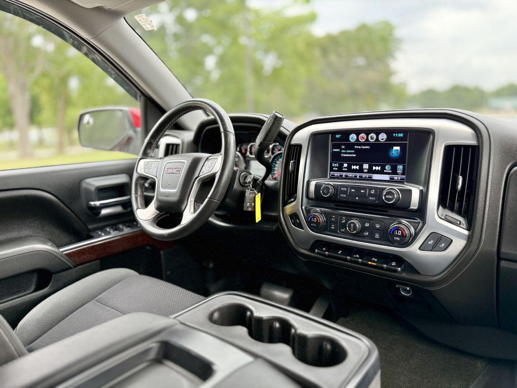2017 GMC Sierra Image 9