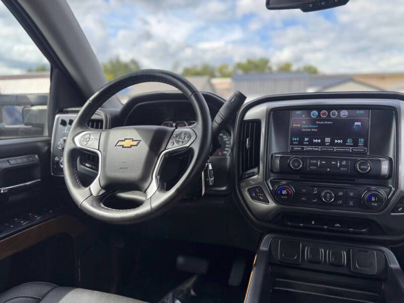 2016 Chevrolet Silverado 1500 Image 9