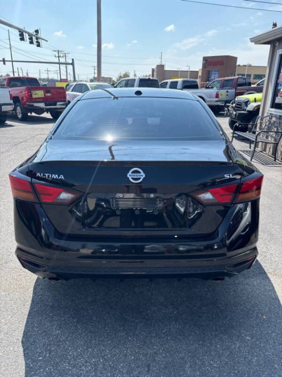 2020 Nissan Altima Image 5