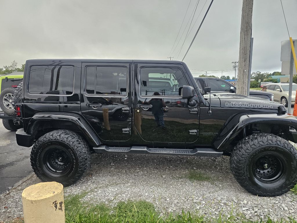 2017 Jeep Wrangler Unlimited Image 3