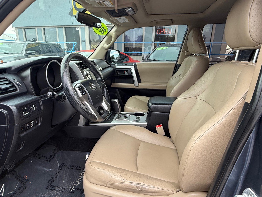 2013 Toyota 4Runner Image 6