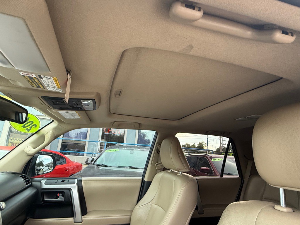 2013 Toyota 4Runner Image 8