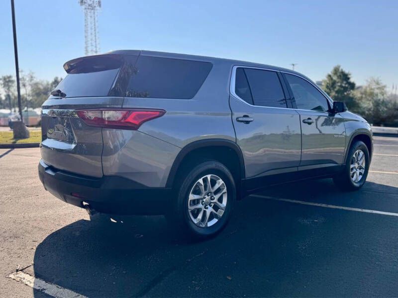 2021 Chevrolet Traverse Image 4