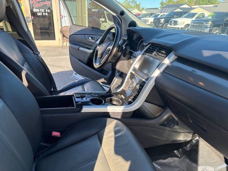 2013 Ford Edge Image 10