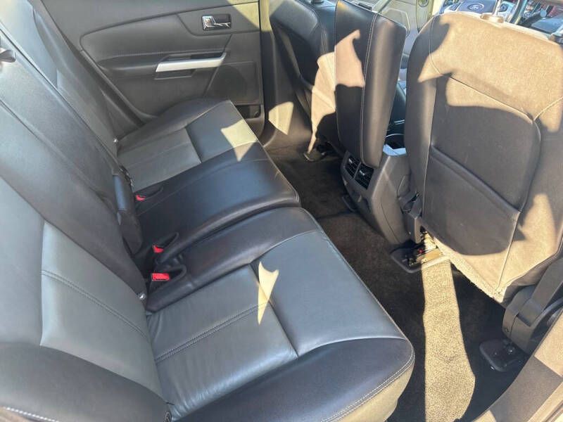 2013 Ford Edge Image 12