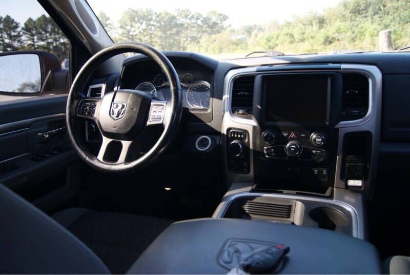 2016 RAM 1500 Image 11