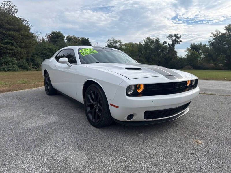 2019 Dodge Challenger Image 1