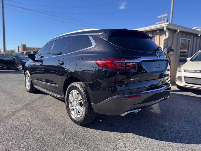 2018 Buick Enclave Image 5