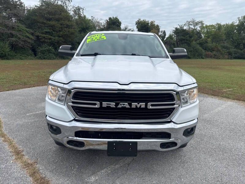 2019 RAM 1500 Image 3