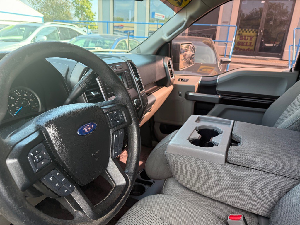 2017 Ford F-150 Image 12