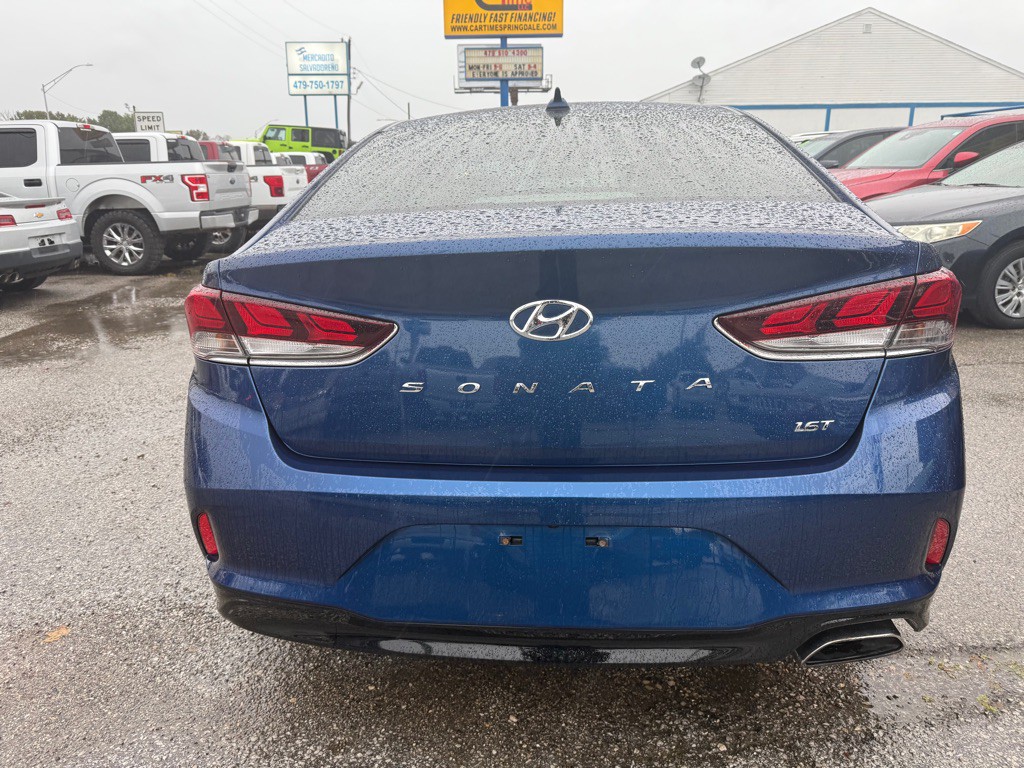 2018 Hyundai Sonata Image 4