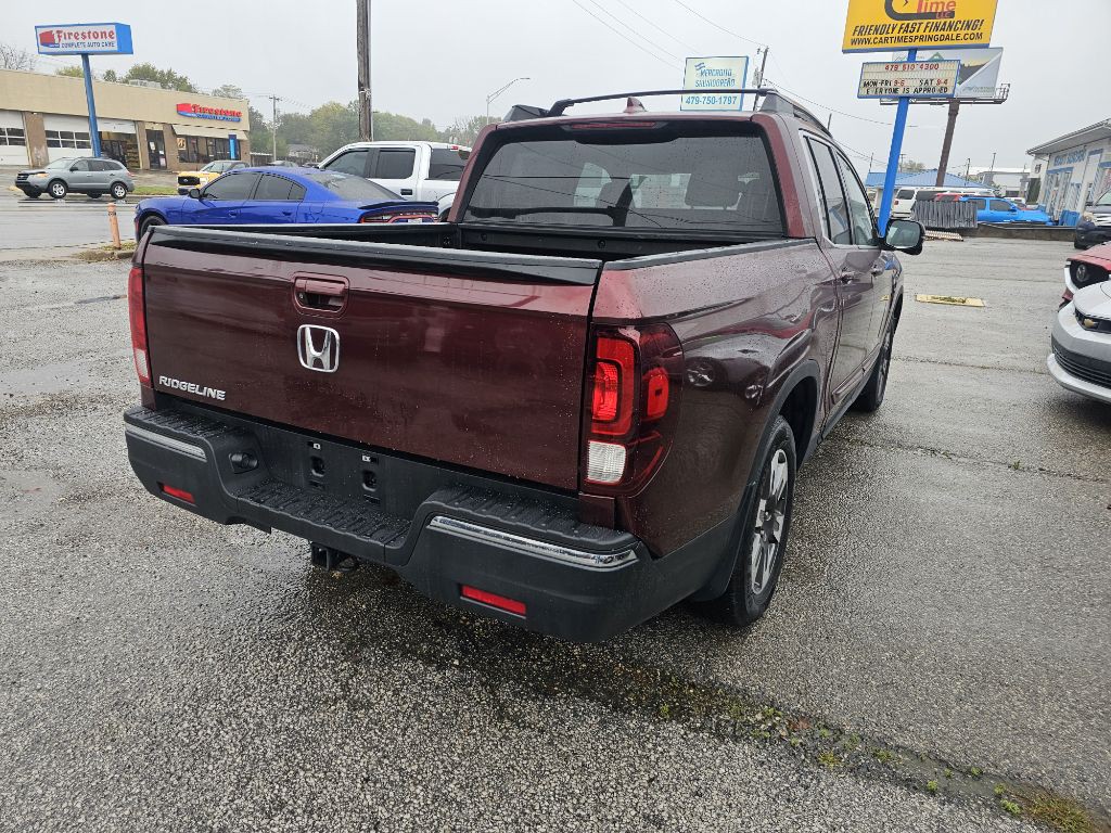2017 Honda Ridgeline Image 6