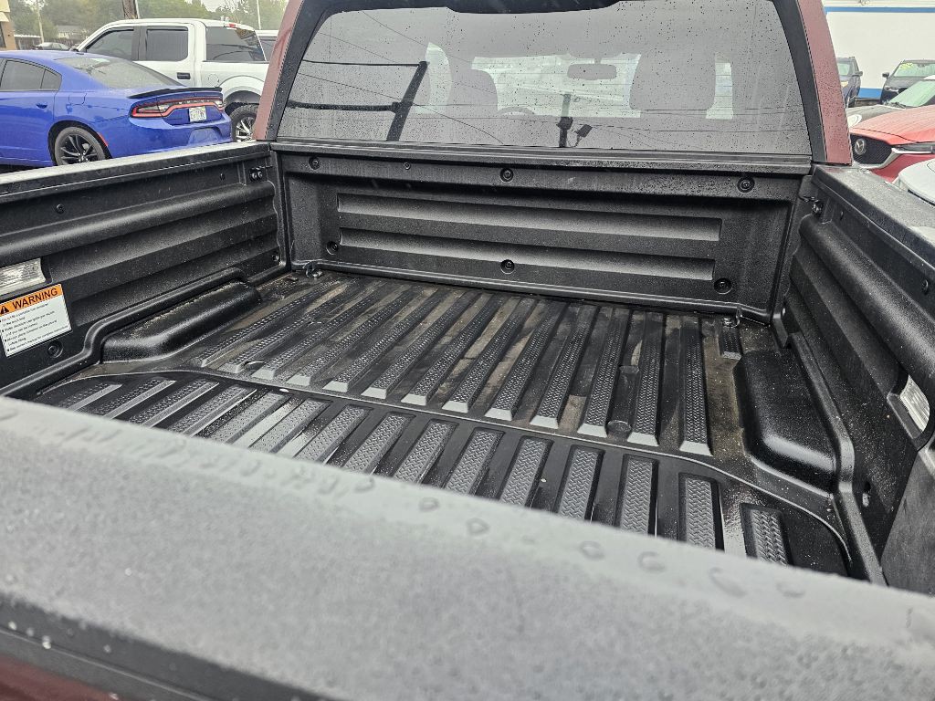 2017 Honda Ridgeline Image 7