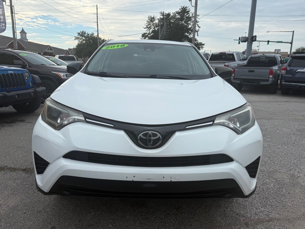 2018 Toyota Rav4 Image 1