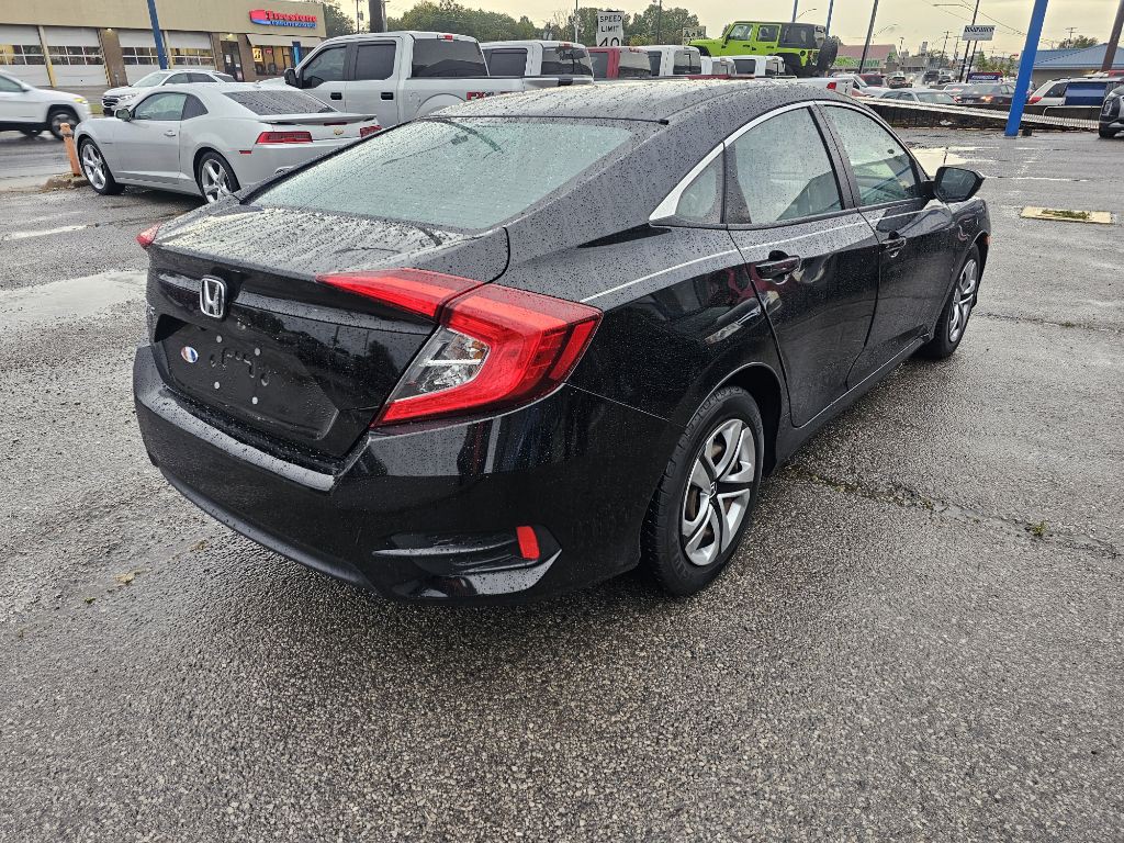 2018 Honda Civic Image 4