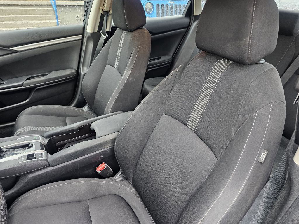 2018 Honda Civic Image 9