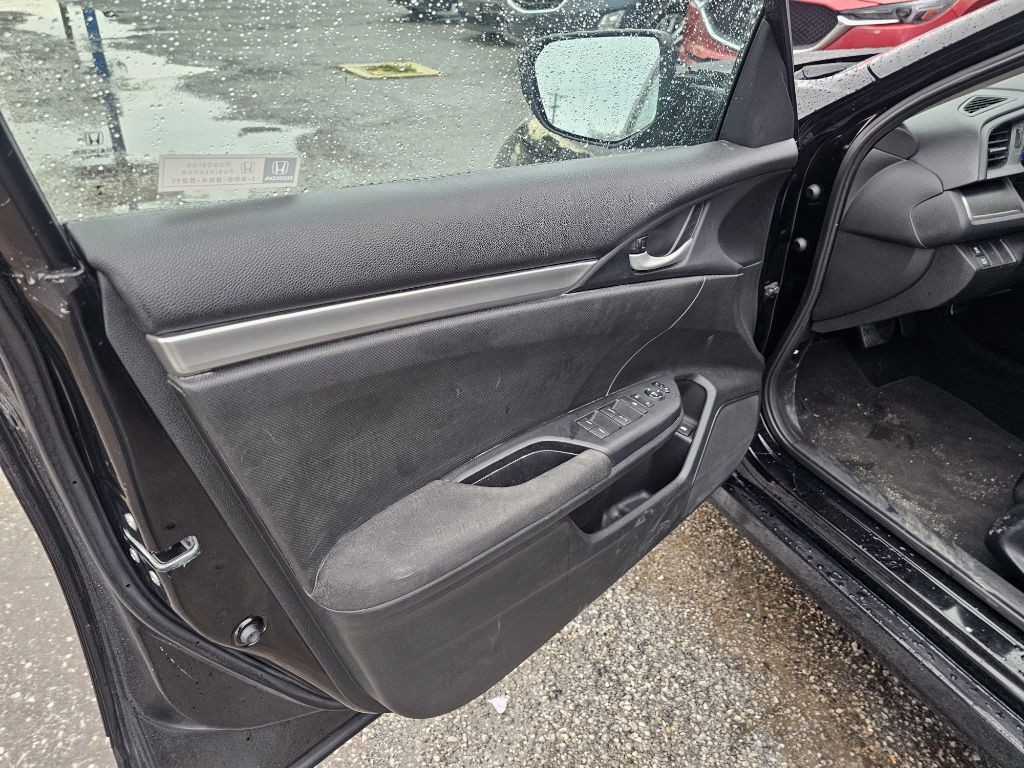 2018 Honda Civic Image 10