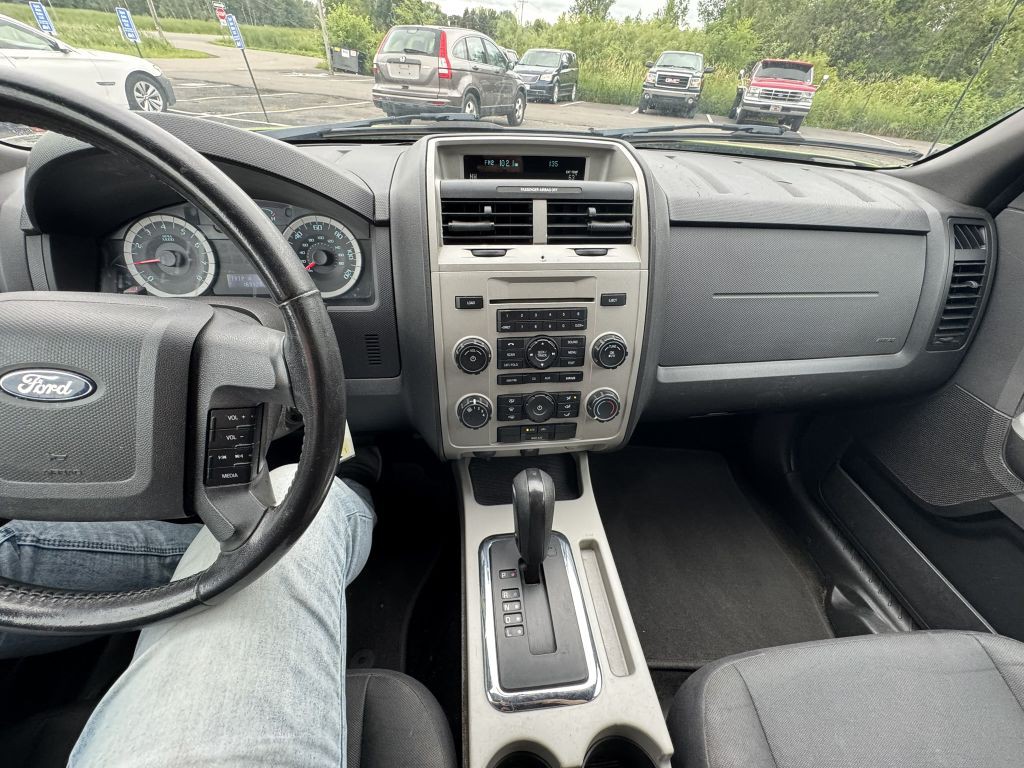 2012 Ford Escape Image 12