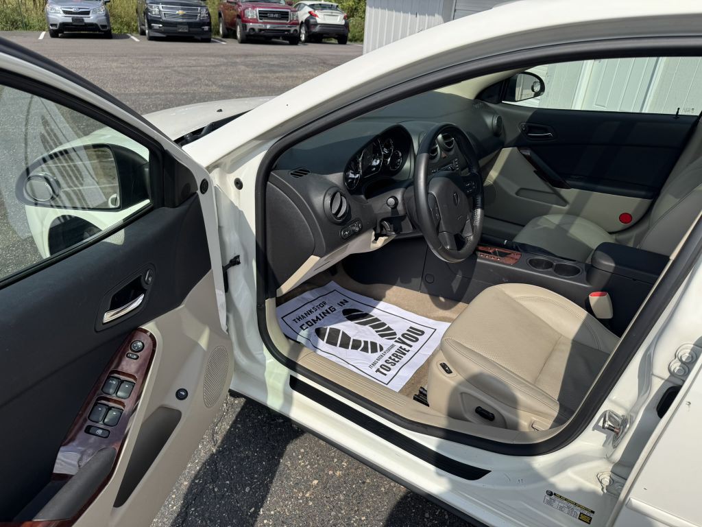 2005 Pontiac G6 Image 6