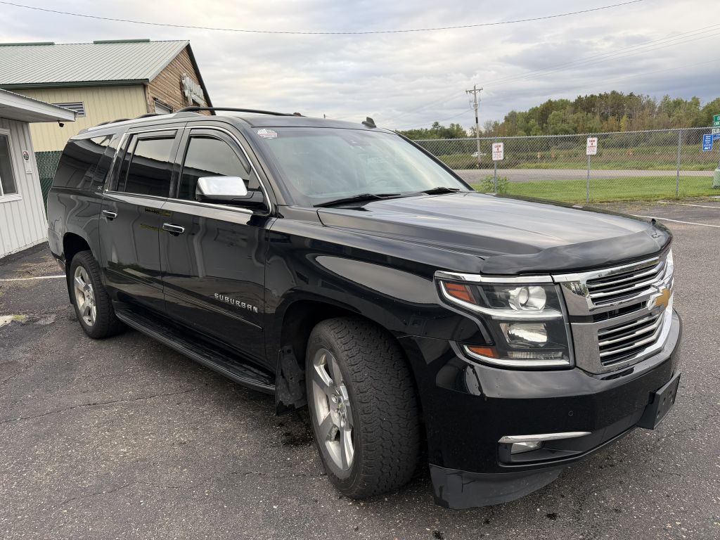 2015 Chevrolet Suburban Image 5