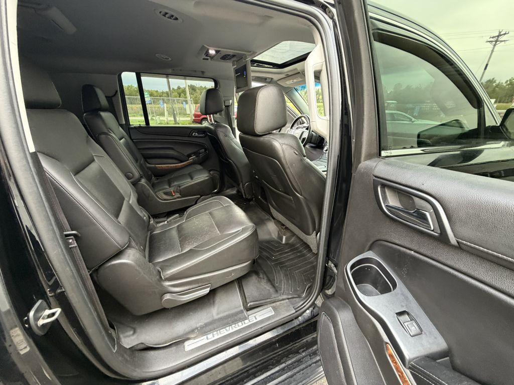 2015 Chevrolet Suburban Image 13