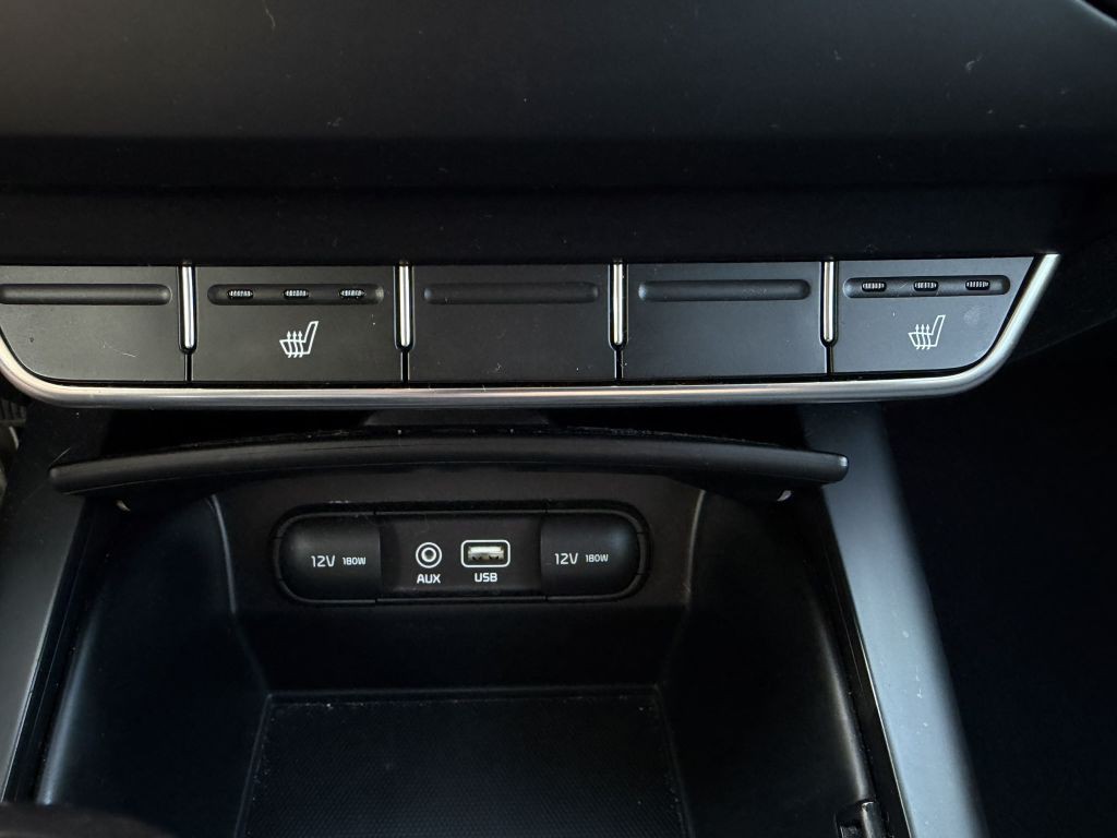 2016 Kia Sorento Image 16