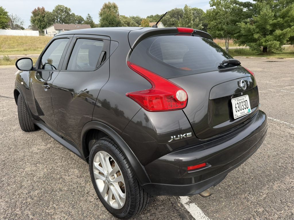 2013 Nissan Juke Image 2