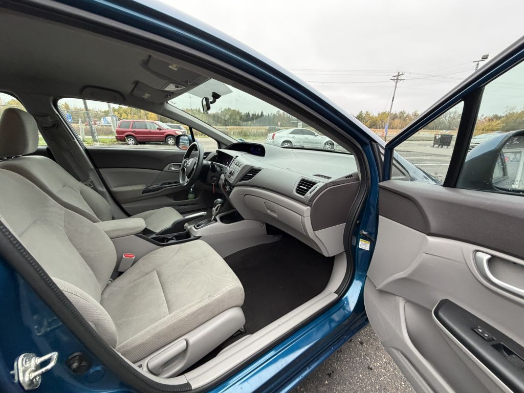 2012 Honda Civic Image 13