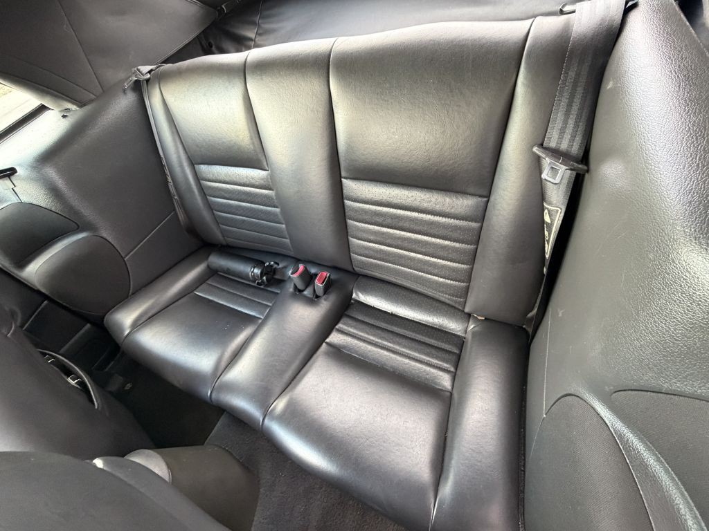 2002 Ford Mustang Image 11