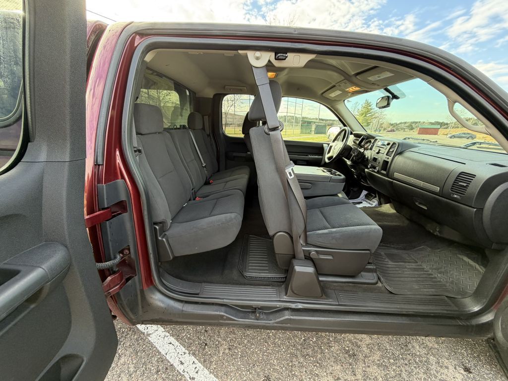 2008 Chevrolet Silverado 1500 Image 13