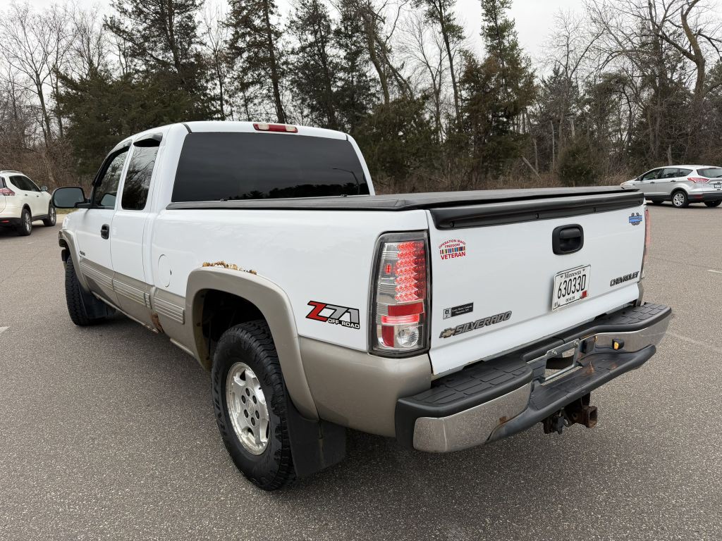 2002 Chevrolet Silverado 1500 Image 3