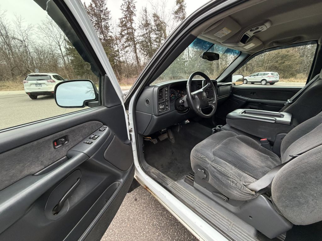 2002 Chevrolet Silverado 1500 Image 9