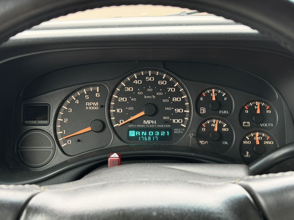 2002 Chevrolet Silverado 1500 Image 18