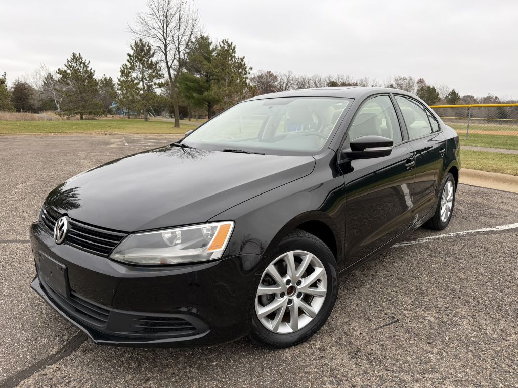 2011 Volkswagen Jetta Image 1