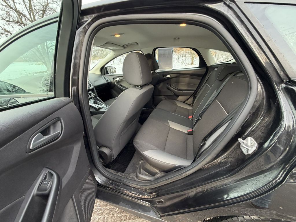 2014 Ford Focus Image 11