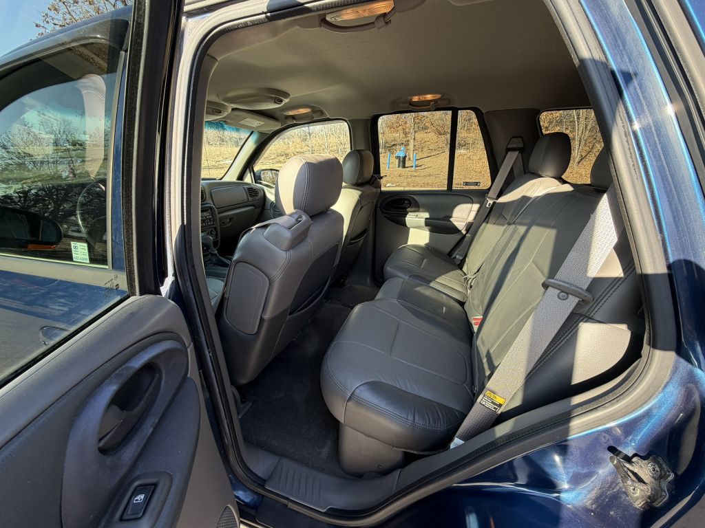 2002 Chevrolet Trailblazer Image 10