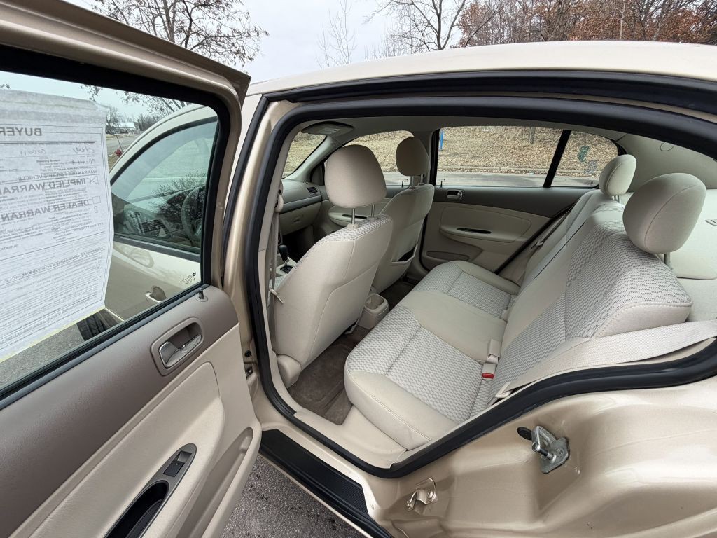 2007 Chevrolet Cobalt Image 10