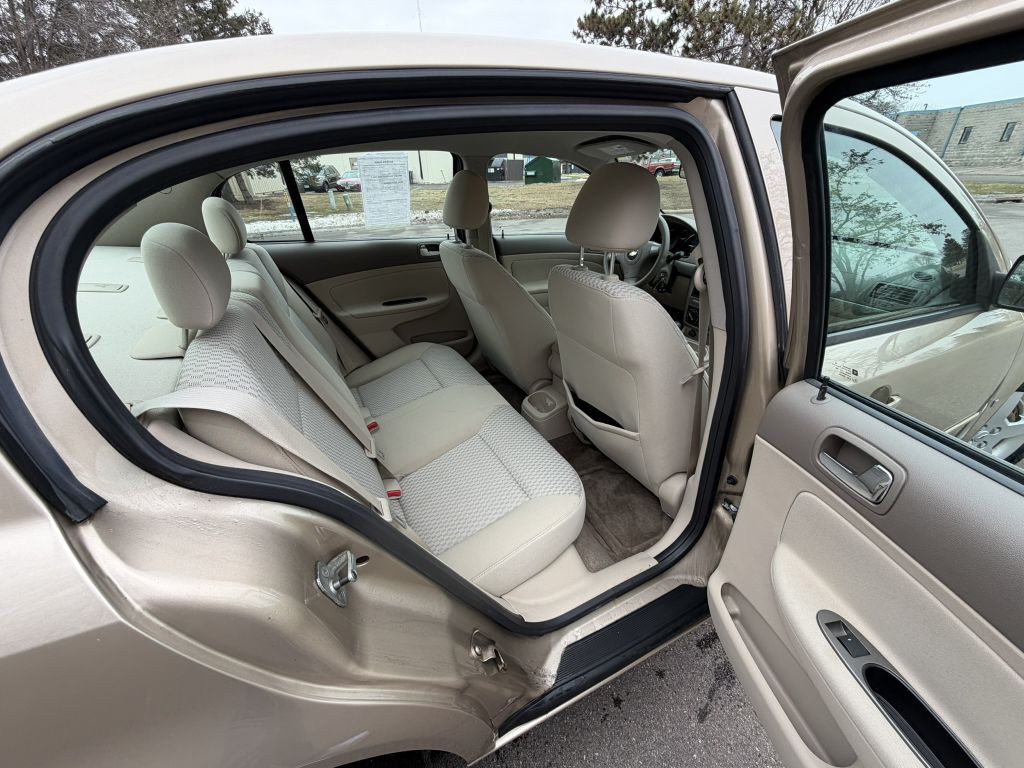 2007 Chevrolet Cobalt Image 12